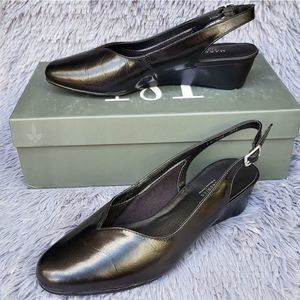 Mark Lemp Aster Black Kid Sandals